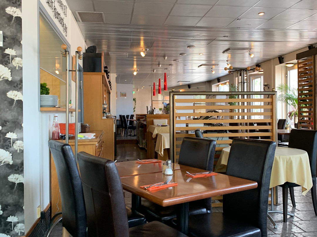 Vassmolosa餐馆和美食-Henrys Table 20