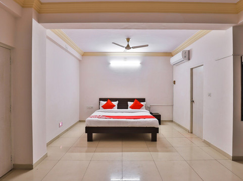 OYO 22751 Hotel Vishwas主图