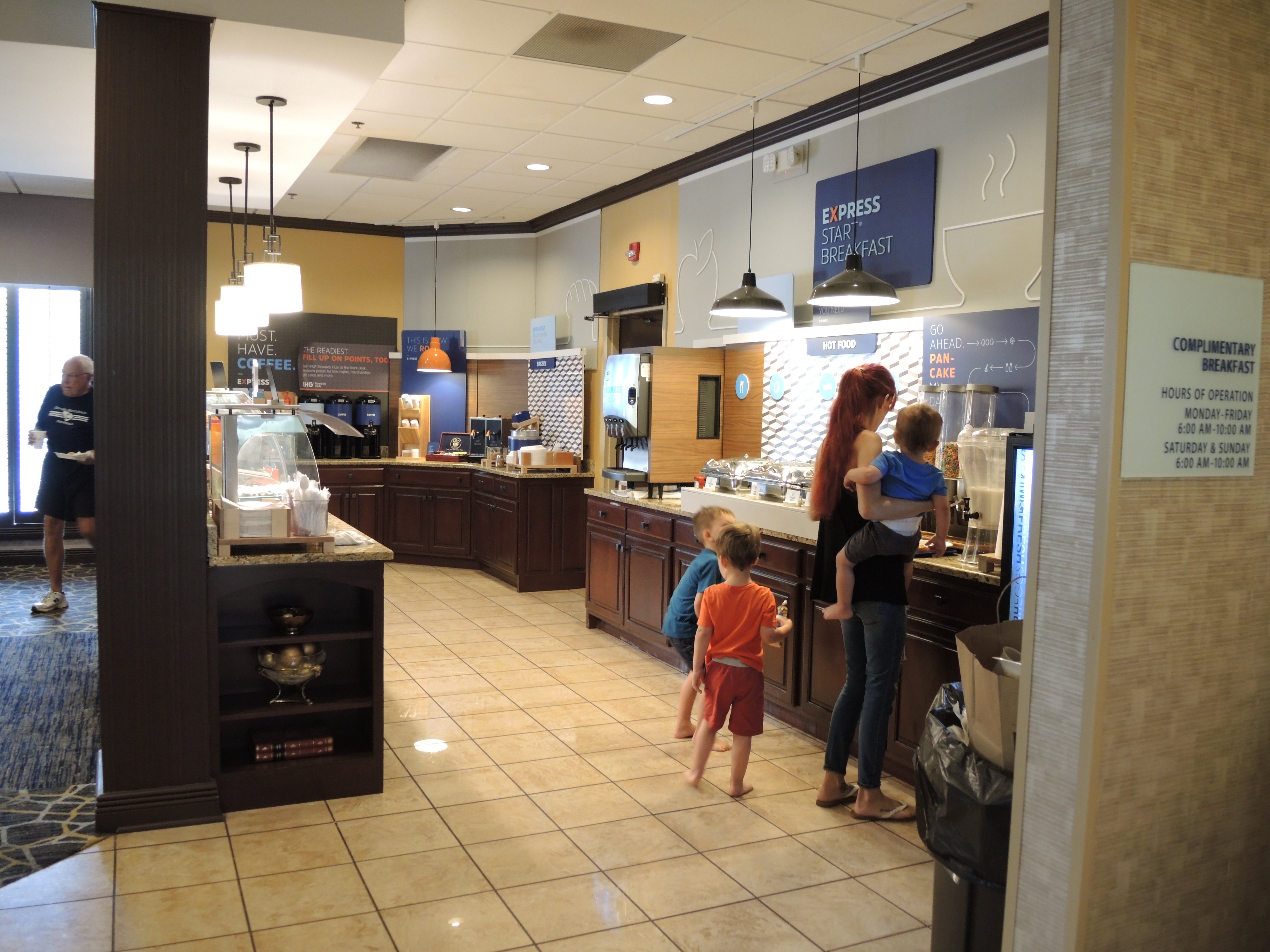 Holiday Inn Express Nashville-hendersonville By IHG-餐饮