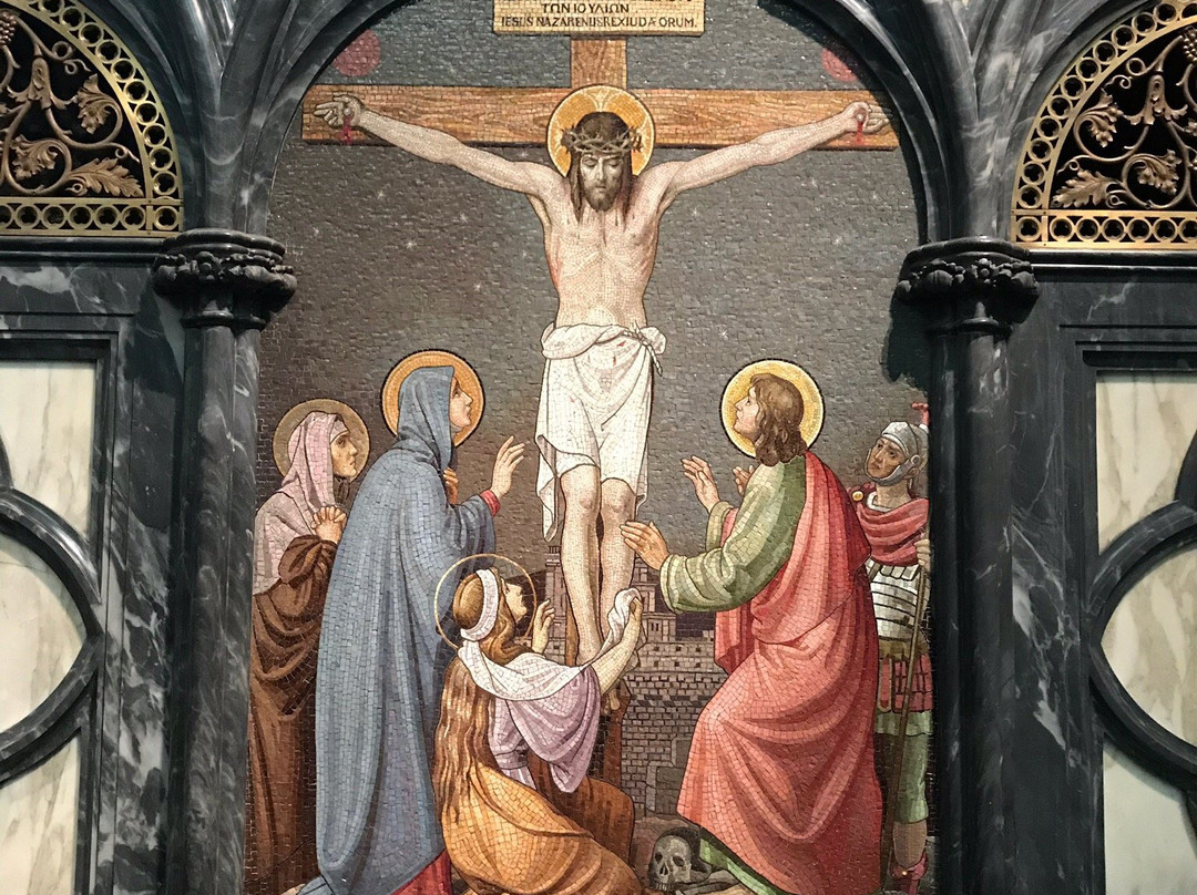 Cathedral Basilica of the Assumption-辛辛那提必去景点