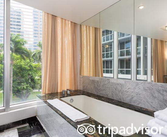 迈阿密W酒店主图