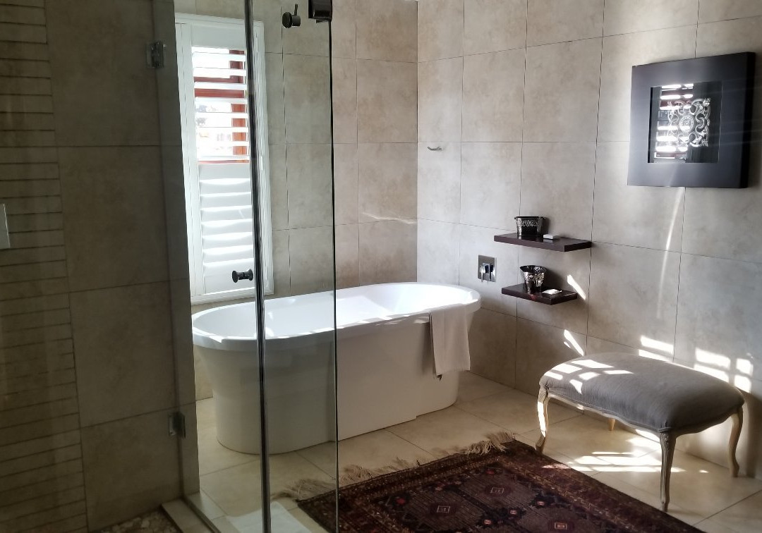 River Meadow Manor主图