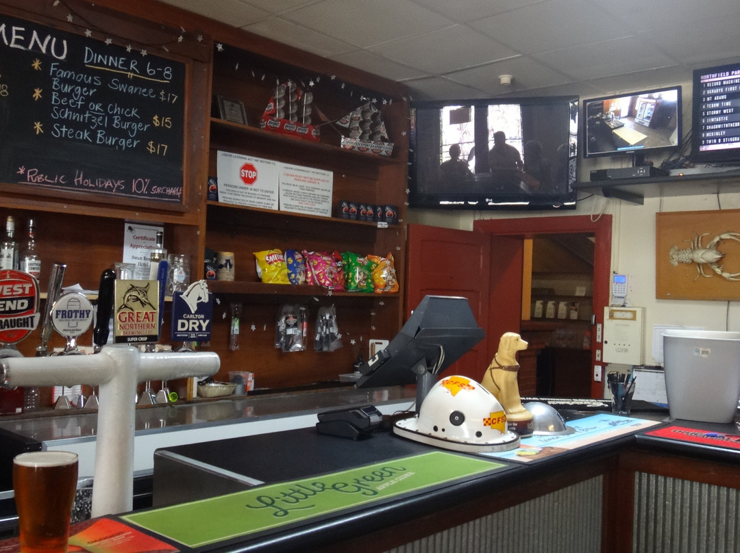 Swan Reach Hotel主图