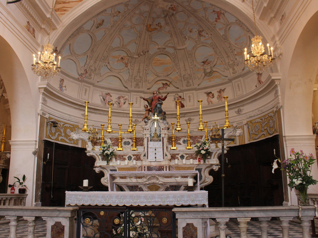 Eglise Saint Jean Baptiste景点图片