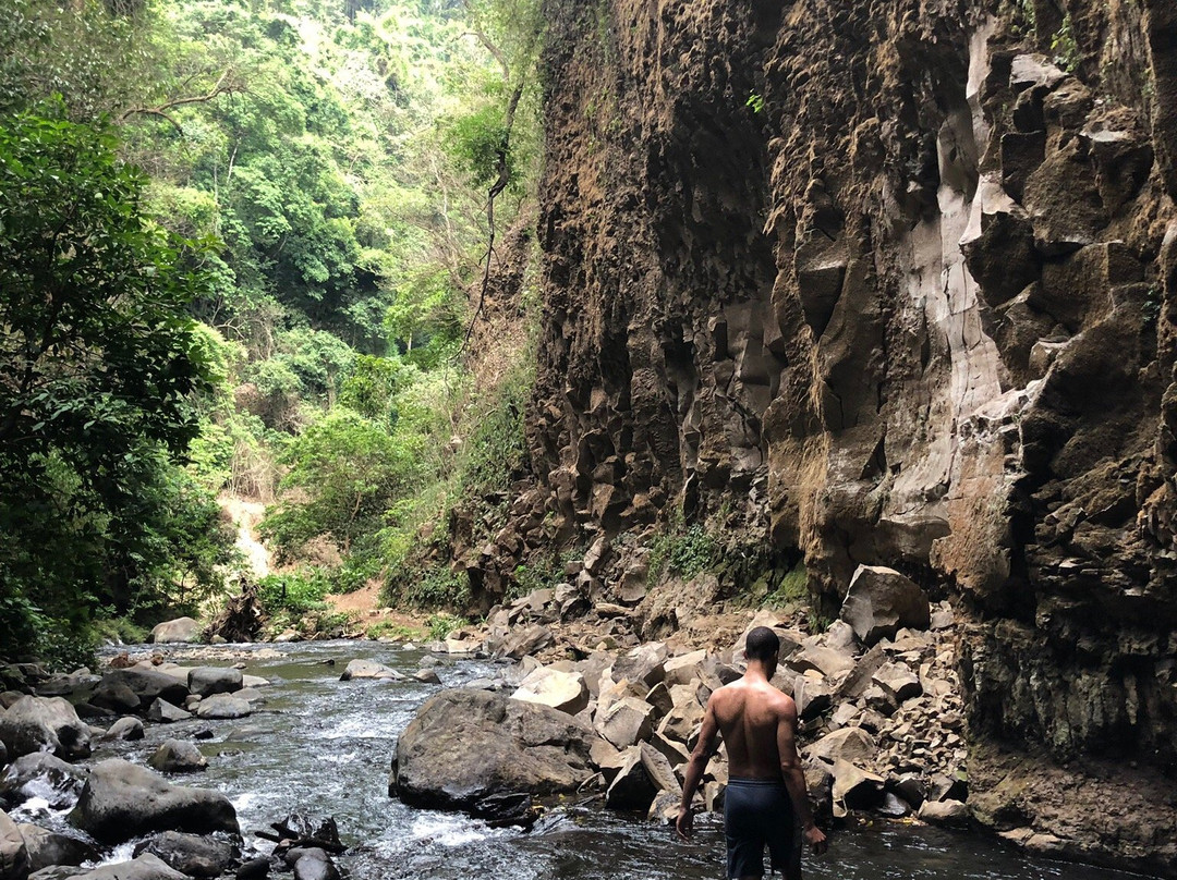 Los Chorros Waterfalls景点图片