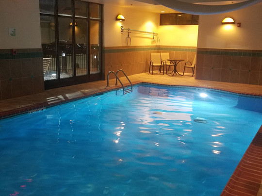 Holiday Inn St. Louis-Fairview Heights by IHG主图