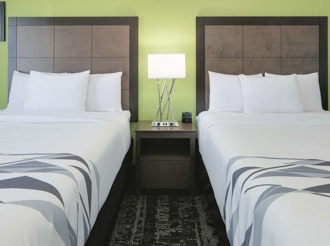 La Quinta Inn & Suites by Wyndham Tyler South主图