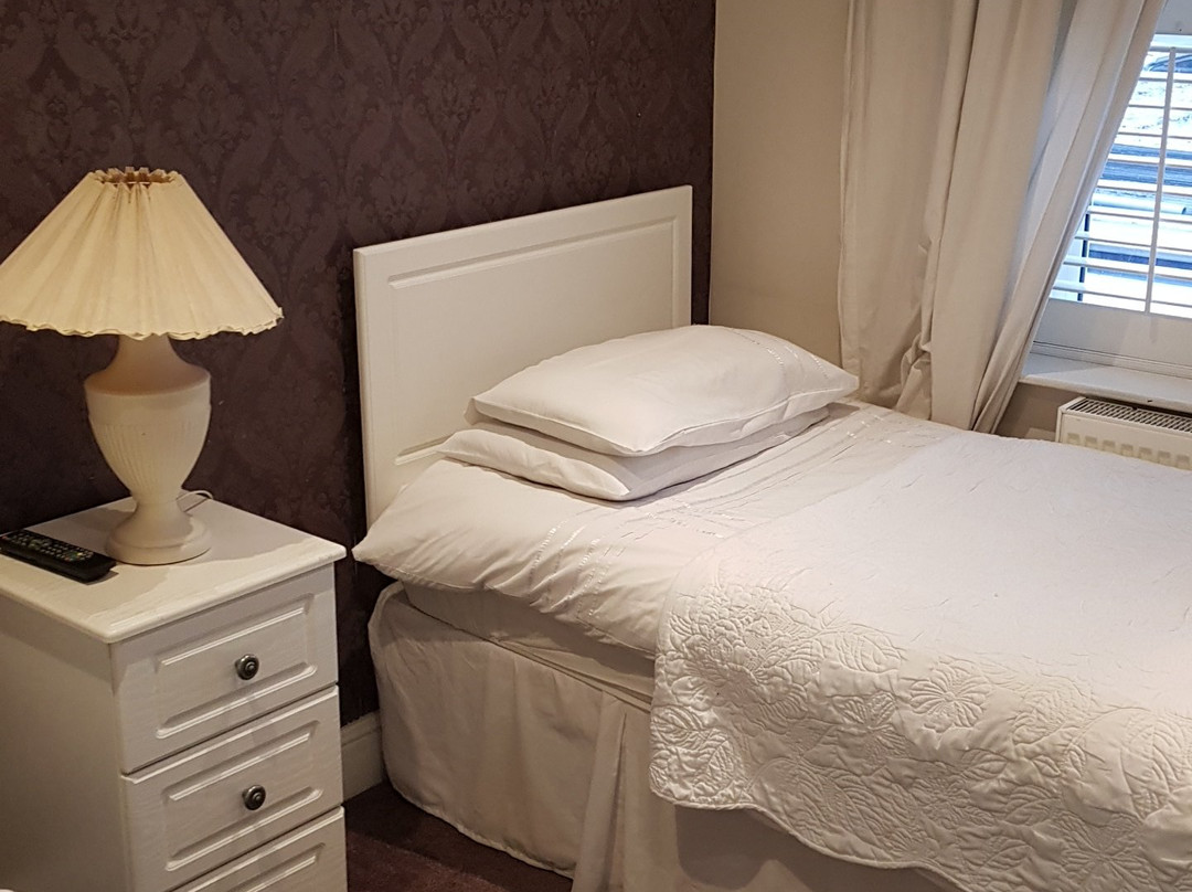 Acacia Villas Guest House主图