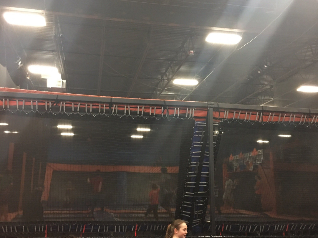 Sky Zone-奥克戴尔必去景点