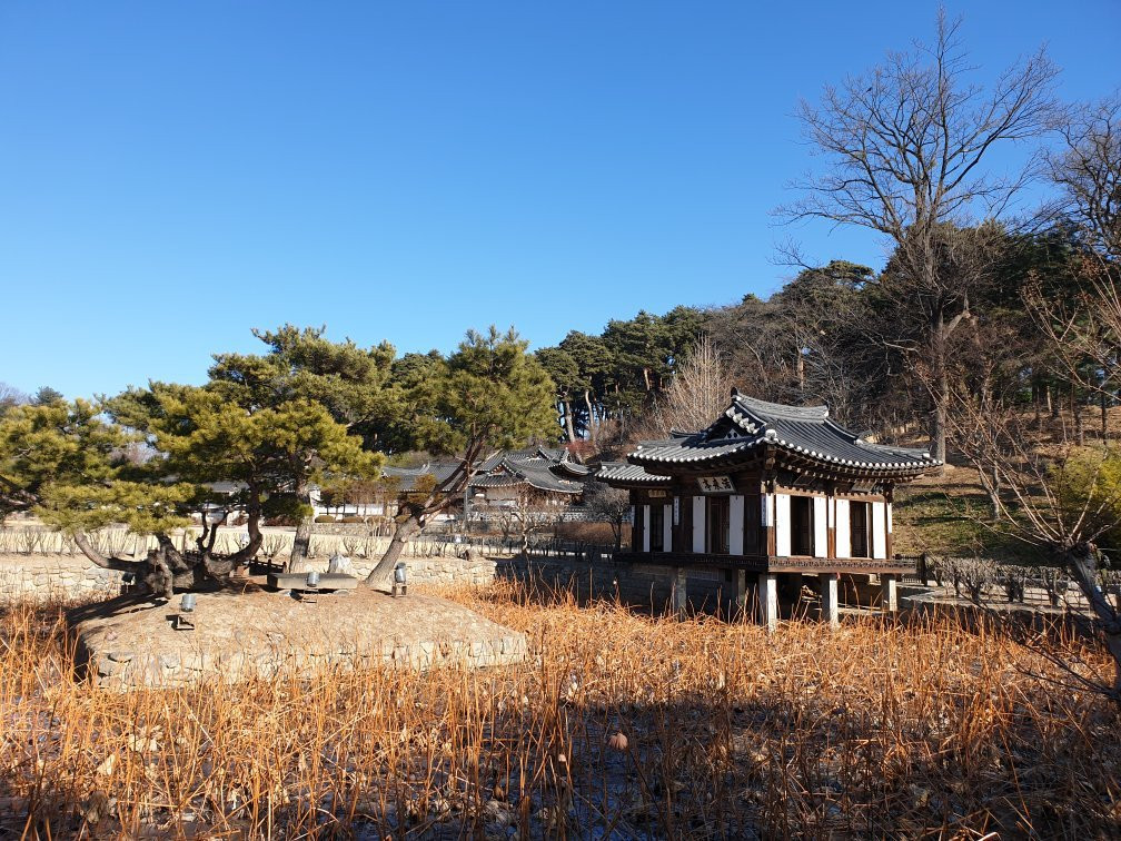 Gangneung Seongyojang景点图片