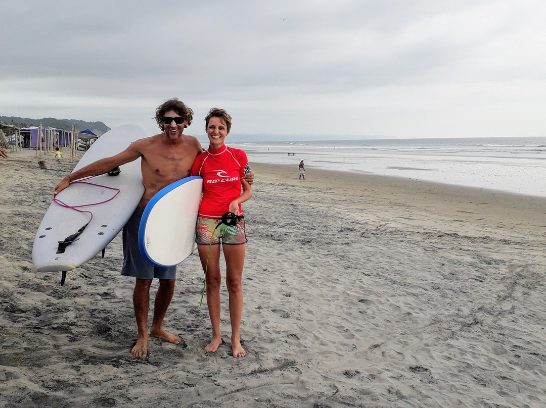 Canoa Surf Academy景点图片