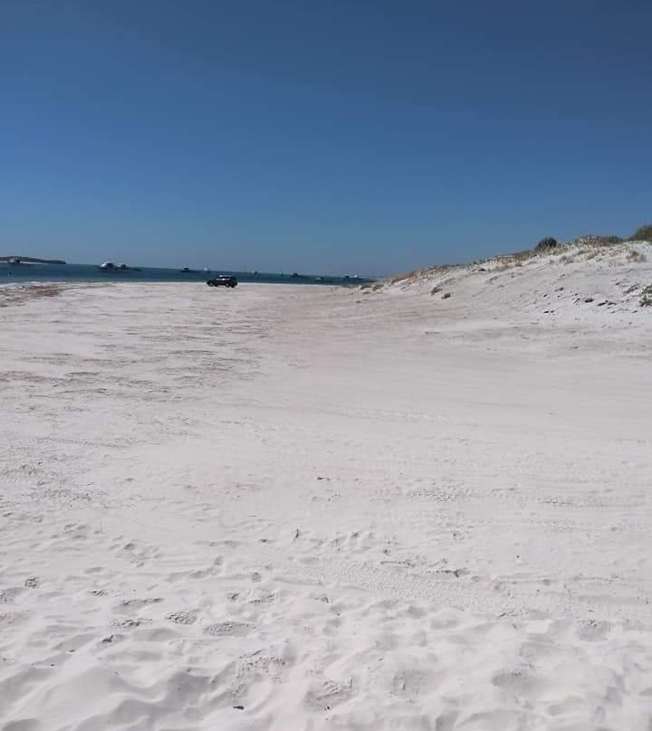 Back Beach-兰斯林必去景点