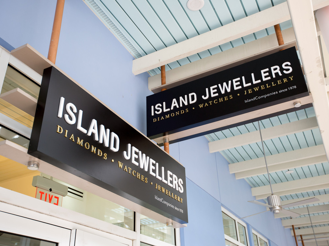 Island Jewellers景点图片