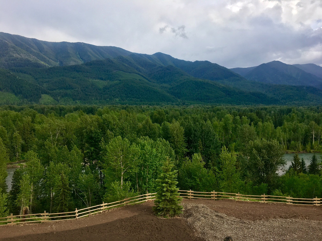 Brooks Creek Ranch主图