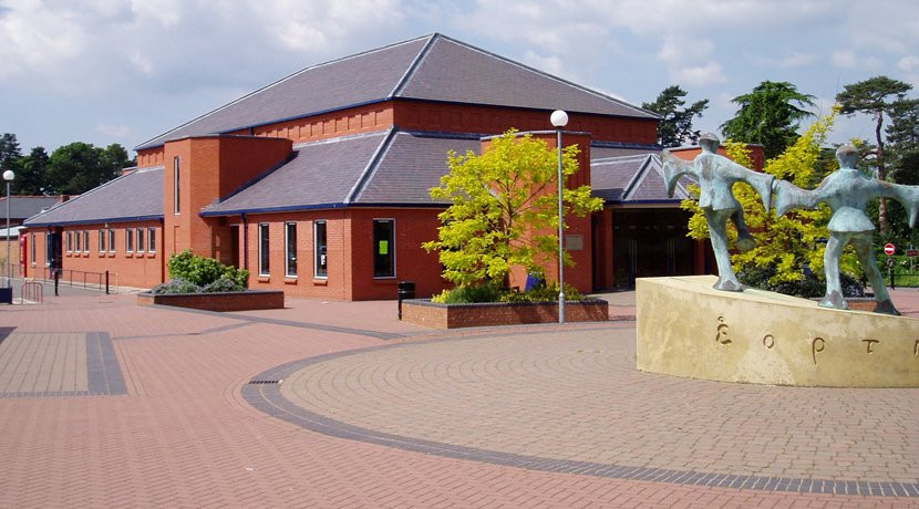 The Bridge House Theatre & Warwick Hall-沃里克必去景点