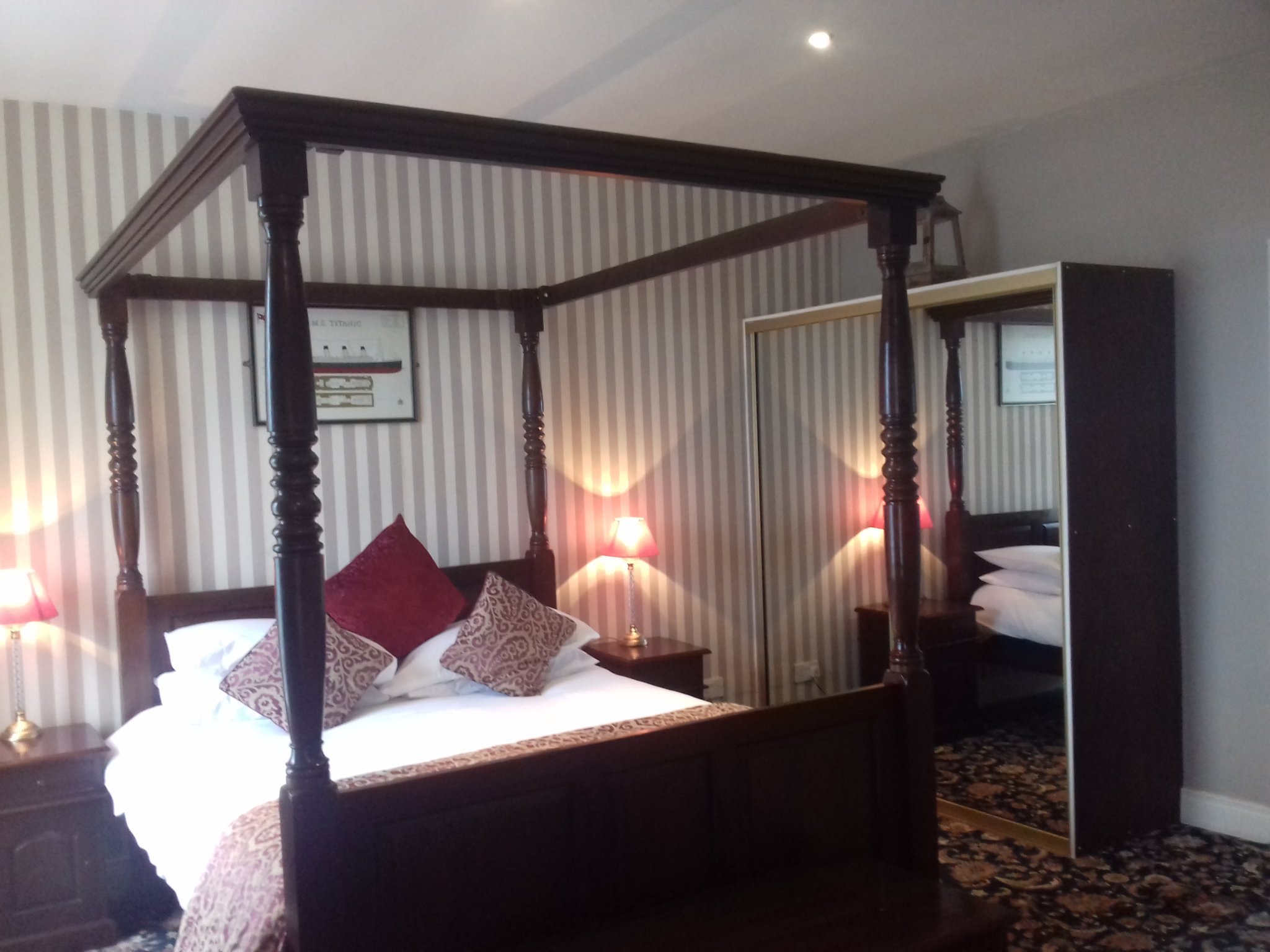 Pier 36 Guesthouse-官方