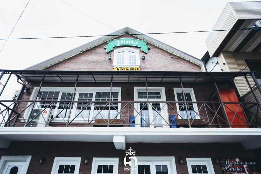 Pinta Pub