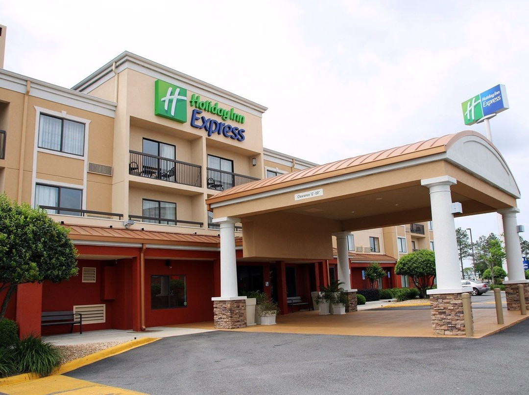 Holiday Inn Express Tifton by IHG主图