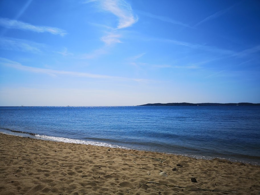 Plage de la Madrague景点图片