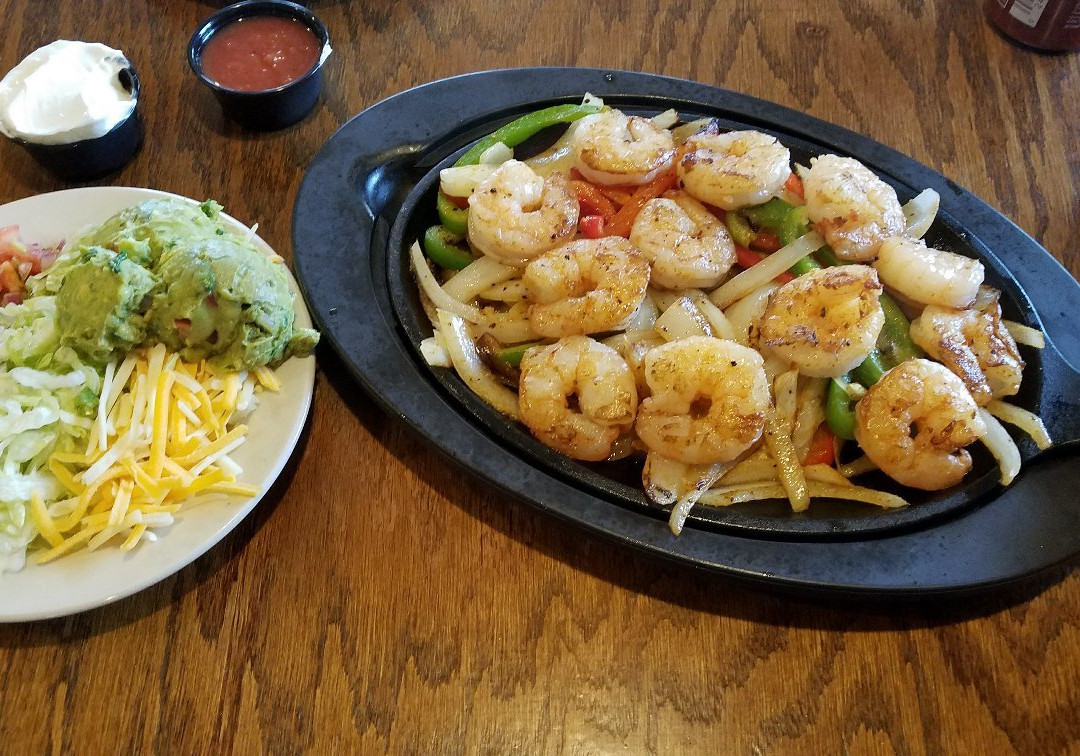 Racks Sports Bar and Grill