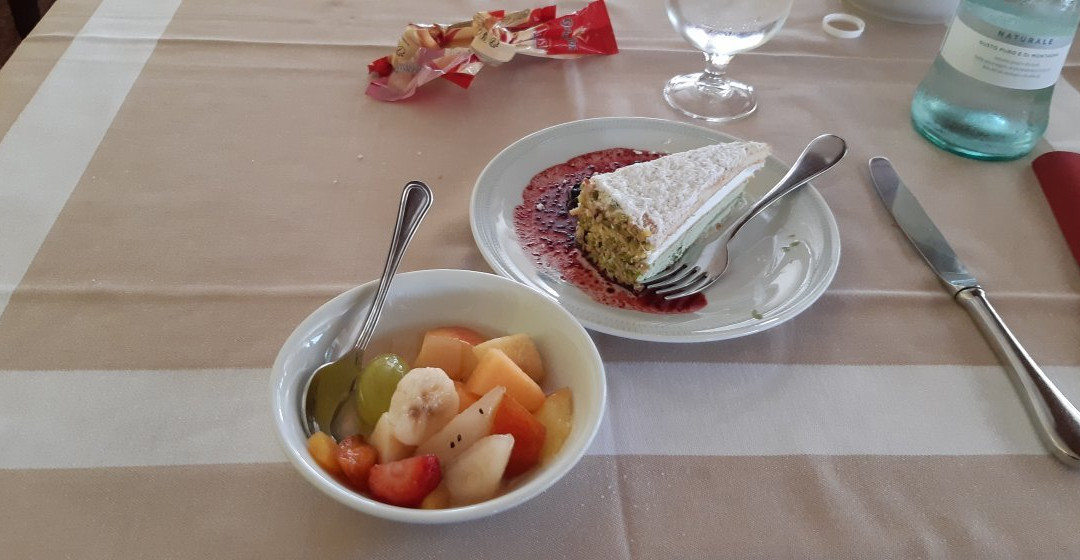 莱兹雅酒店主图