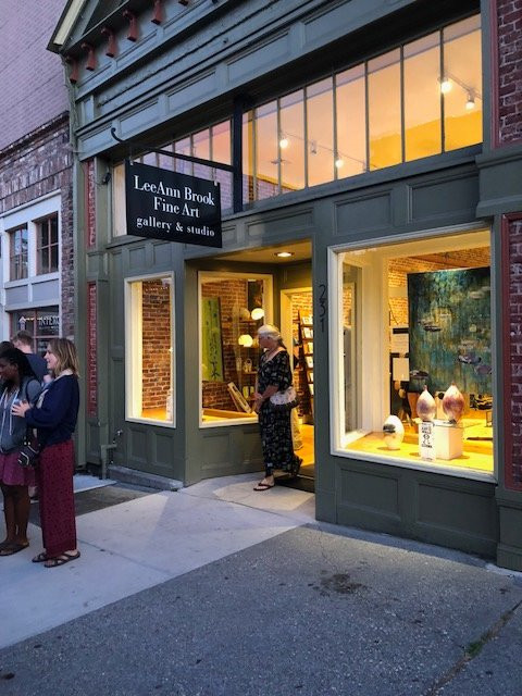 LeeAnn Brook Fine Art-Nevada City必去景点