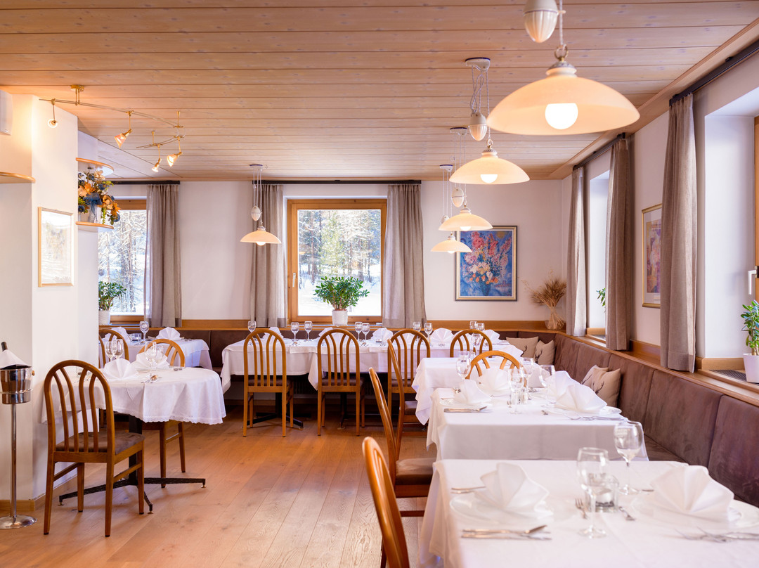 朱利露斯帕耶酒店主图