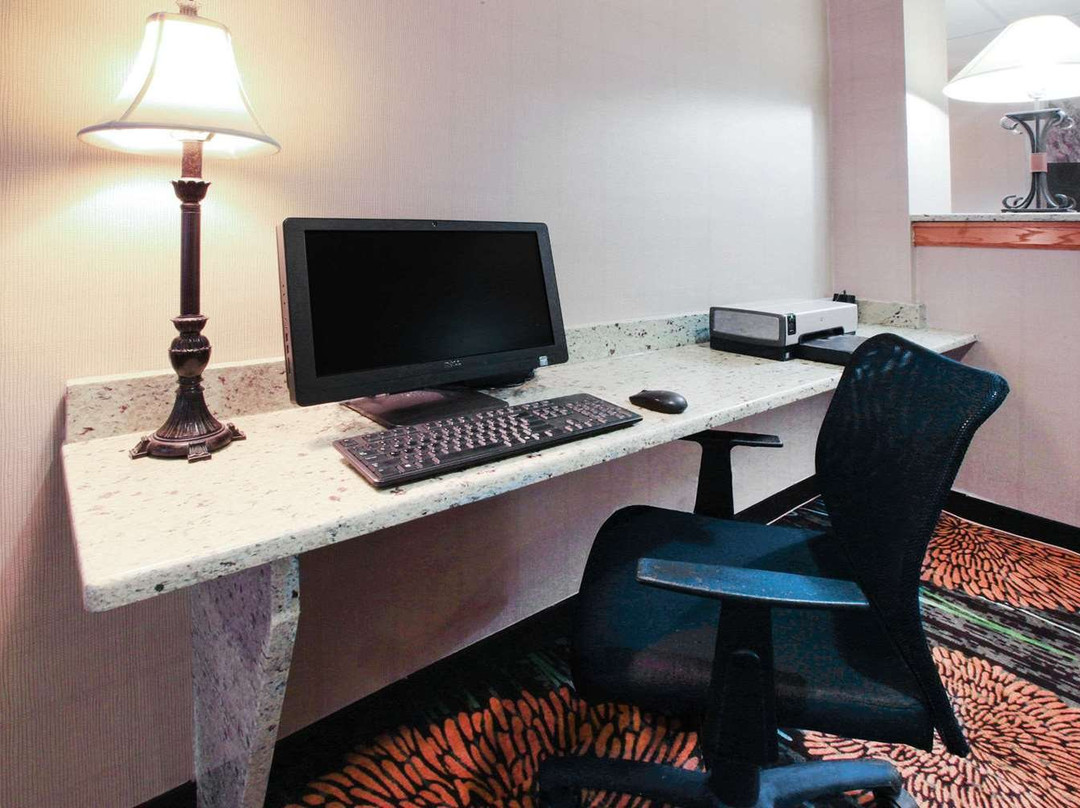 Baymont by Wyndham Auburn主图