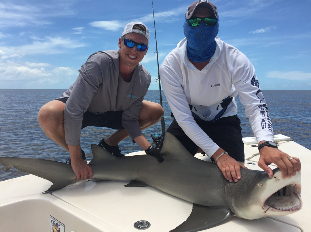 Shark Chaser Charters-Goodland必去景点