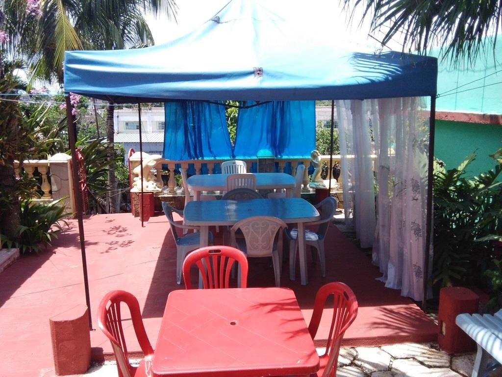 Hostal La Caridad主图