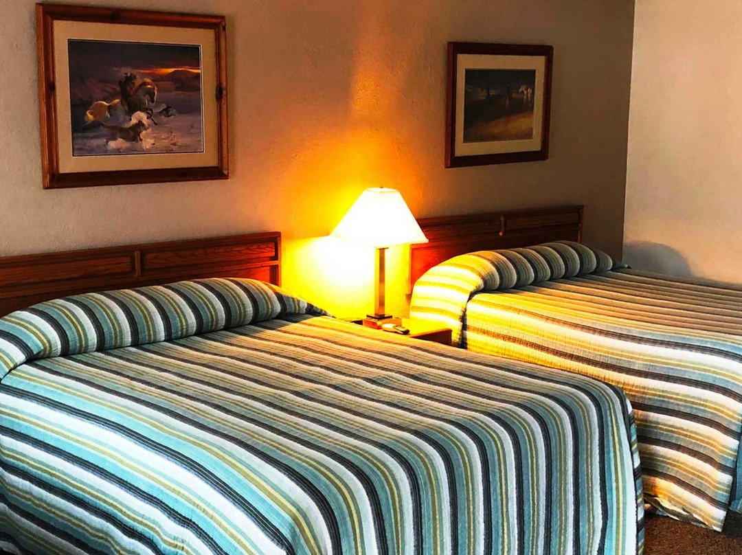 Bristlecone Motel主图