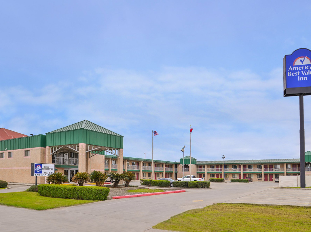 Super 8 by Wyndham Seguin主图