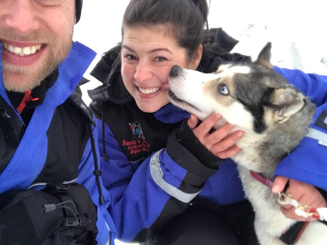 Kamisak Husky and Horse Expeditions - Day Tours-伊瓦洛必去景点
