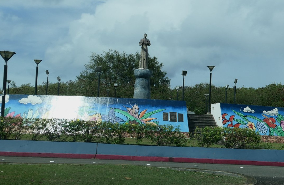Archbishop Felixberto Flores Memorial Circle-塔穆宁必去景点