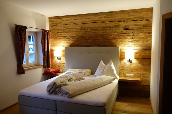 盖斯索夫赫恩豪斯旅馆-官方