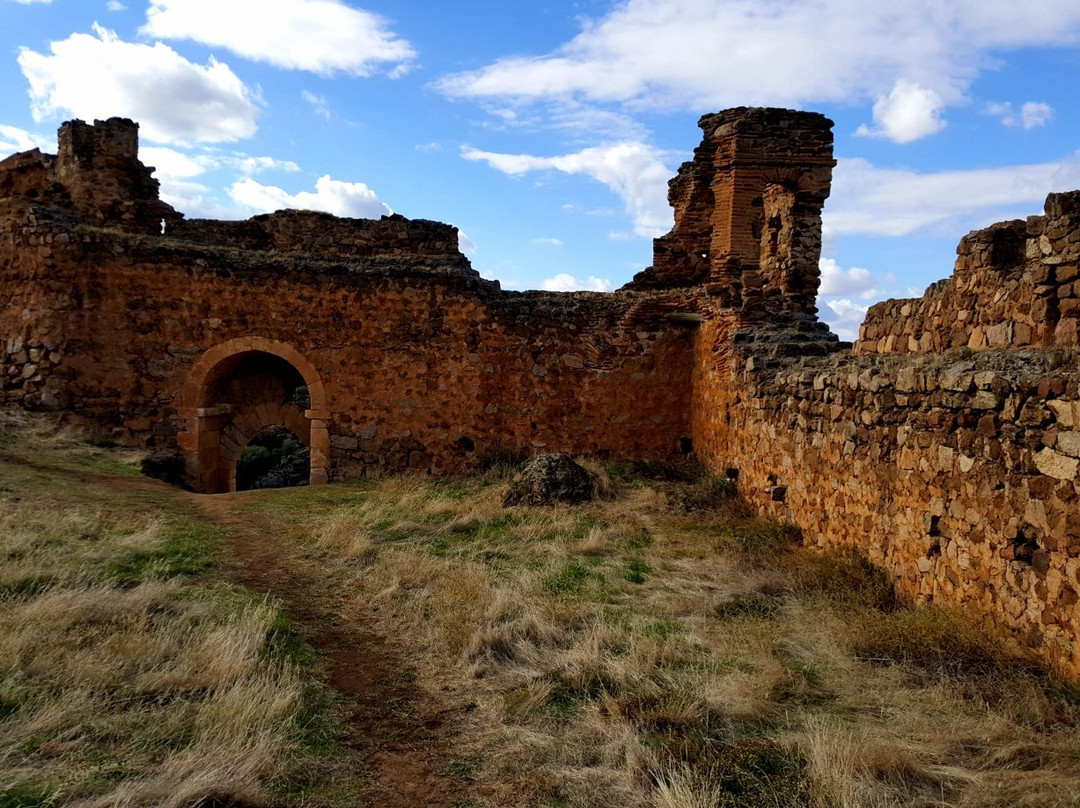 Castillo de Montalban景点图片