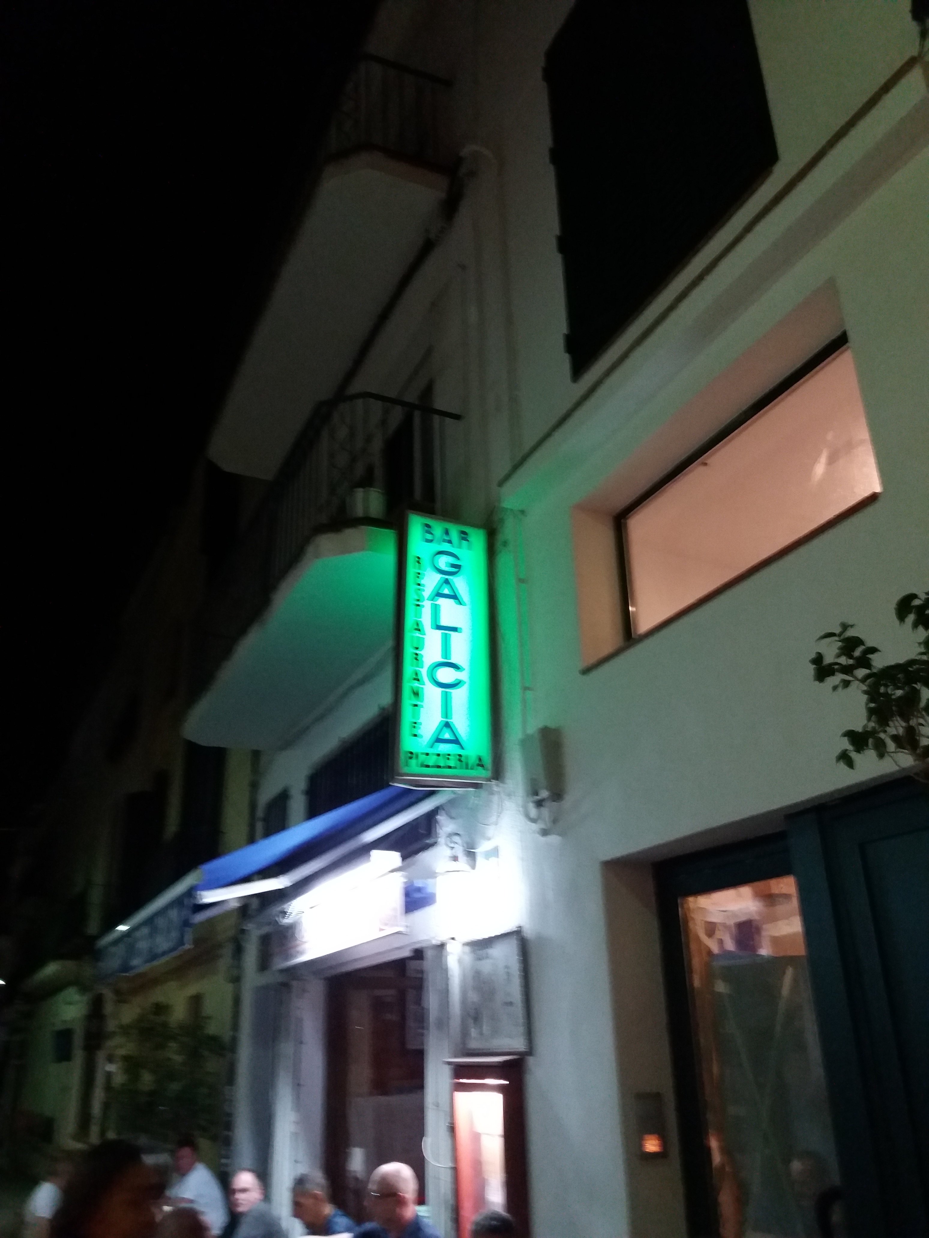 Bar-Pensión Galicia-官方