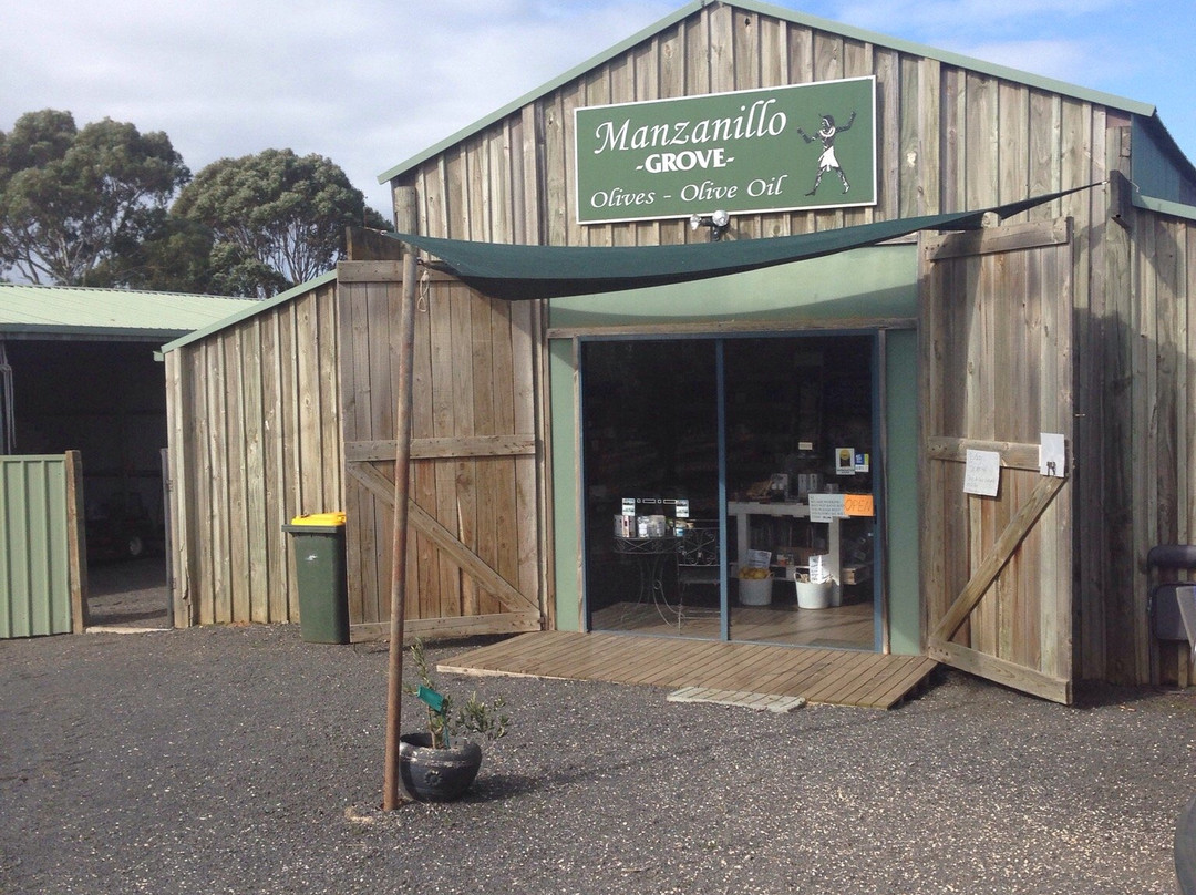 Manzanillo Grove-Drysdale必去景点