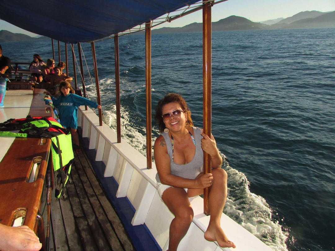 Escuna Marina Ubatuba-乌巴图巴必去景点