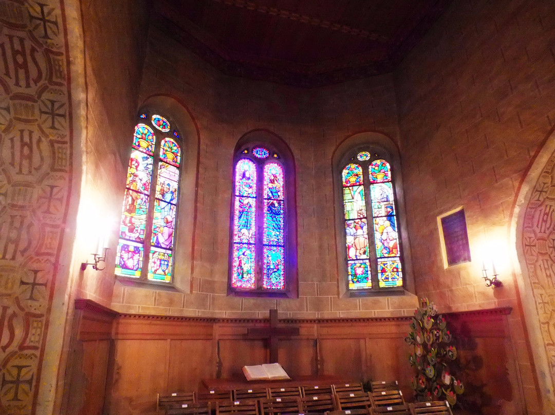 Église Romane de Rougemont-鲁日蒙必去景点