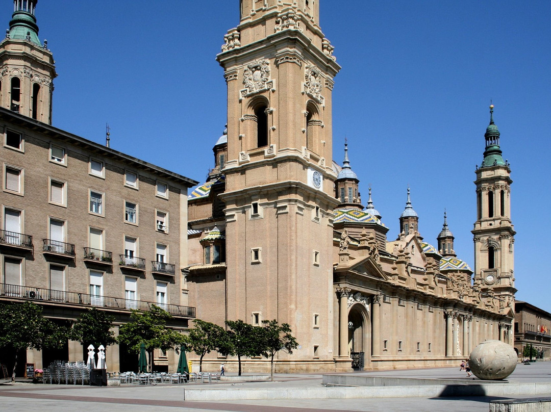 Plaza del Pilar景点图片