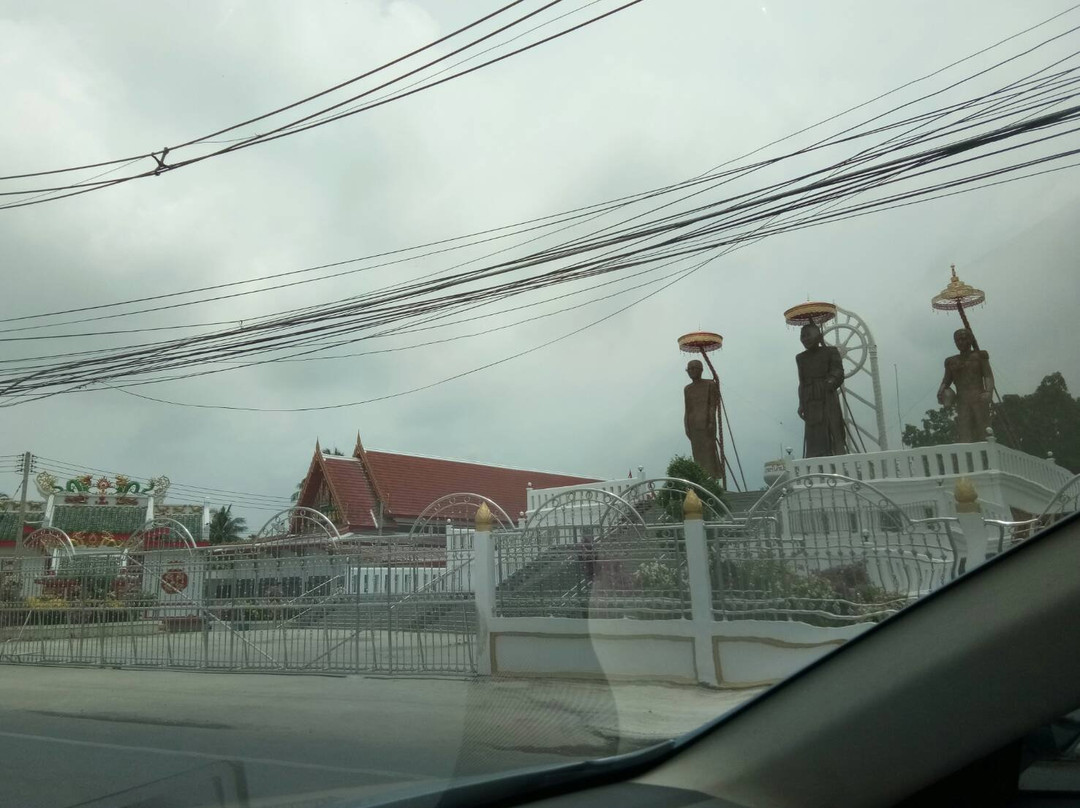 Wat Pak Khlong Makham Thao-越信必去景点