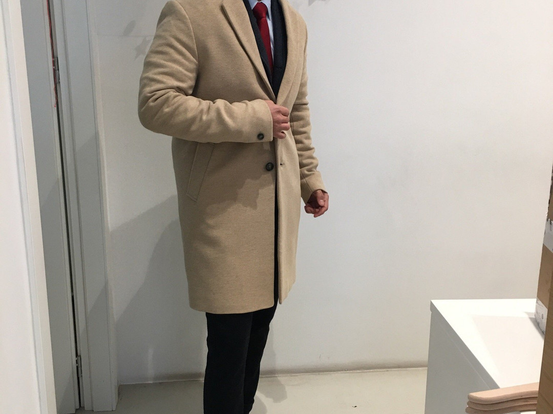Antonella Boutique景点图片