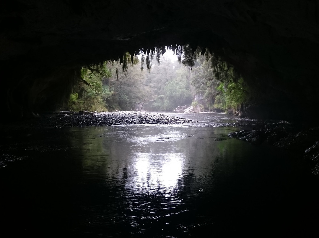 Moria Gate Mirror Tarn Loop景点图片