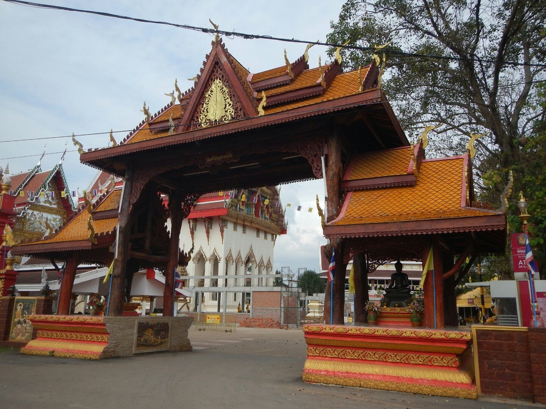 Luang Pho Phra Chao Ong Tue景点图片