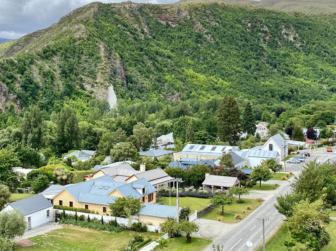 Arrowtown And District War Memorial景点图片