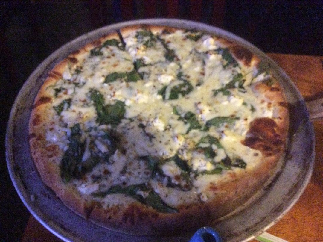 Adirondack Hotel on Long Lake主图