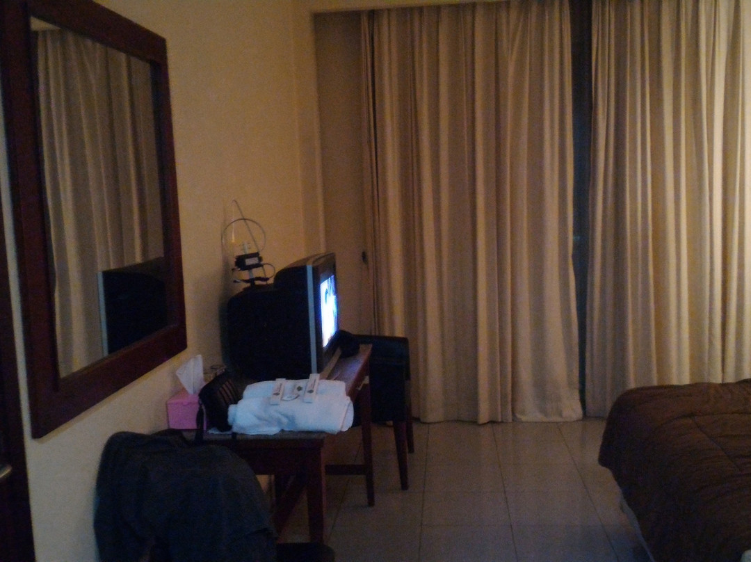 茂物美丽硬石涅槃酒店主图