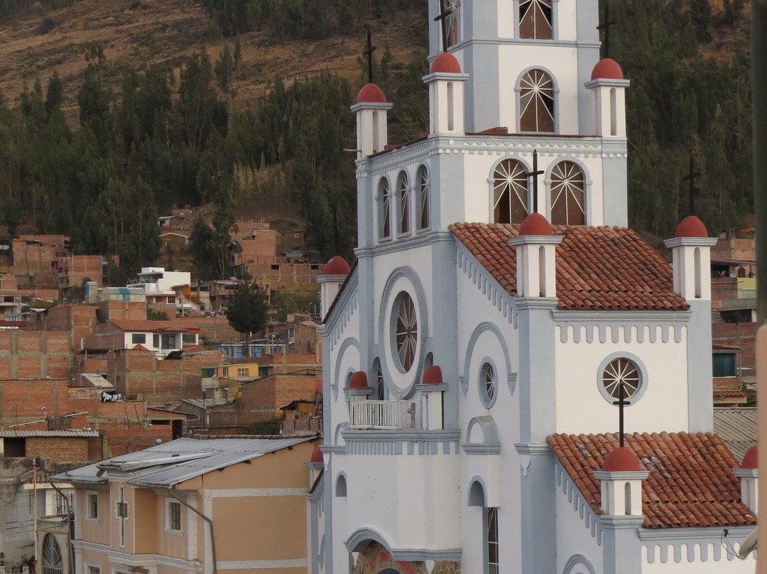 Iglesia La Soledad-瓦拉斯必去景点