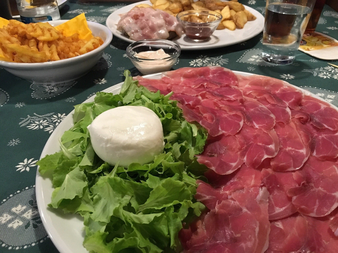 Nogare餐馆和美食-Vecchia Posta Birreria